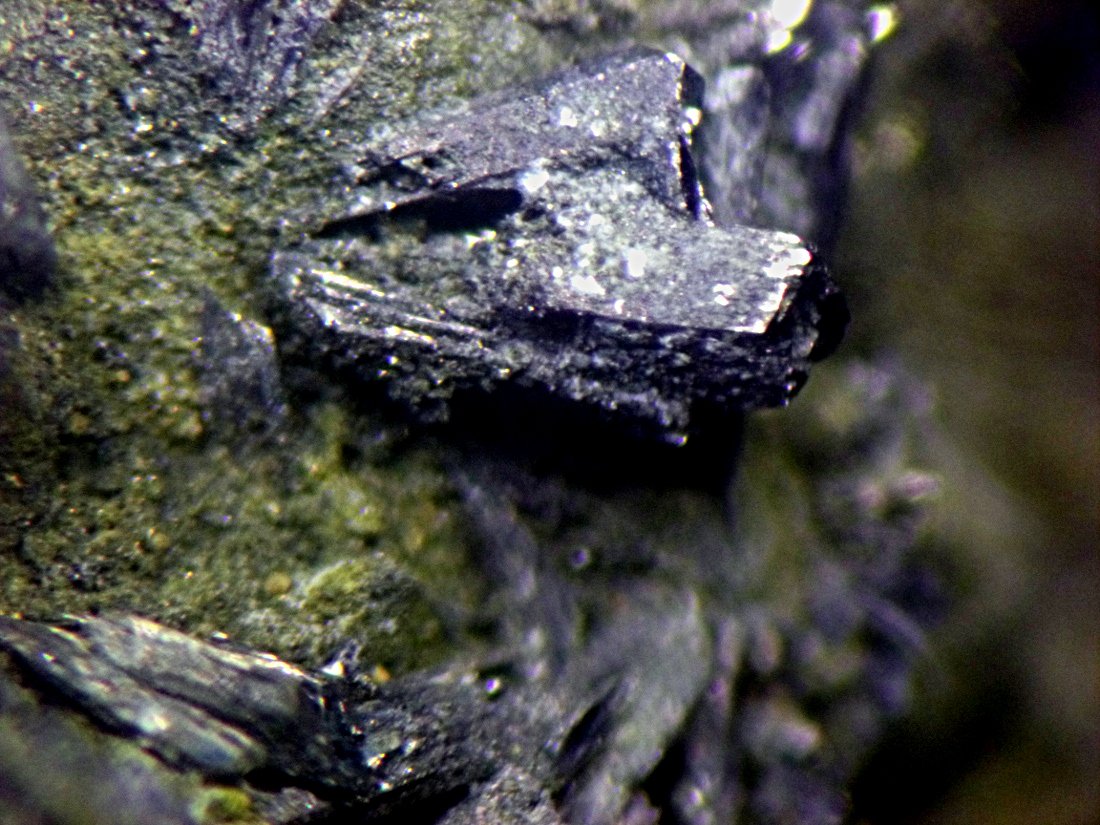 Gratonite