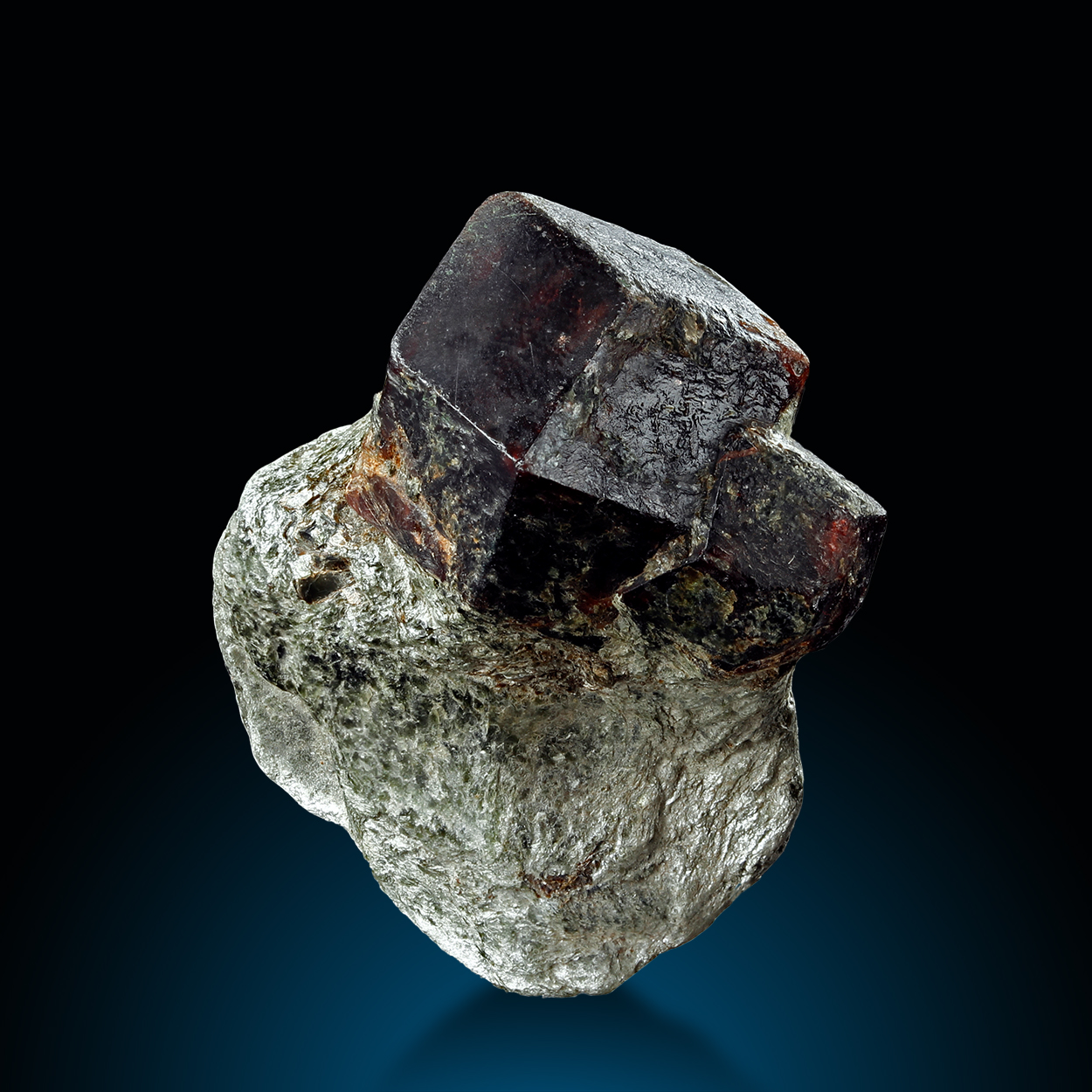 Garnet Var Almandine