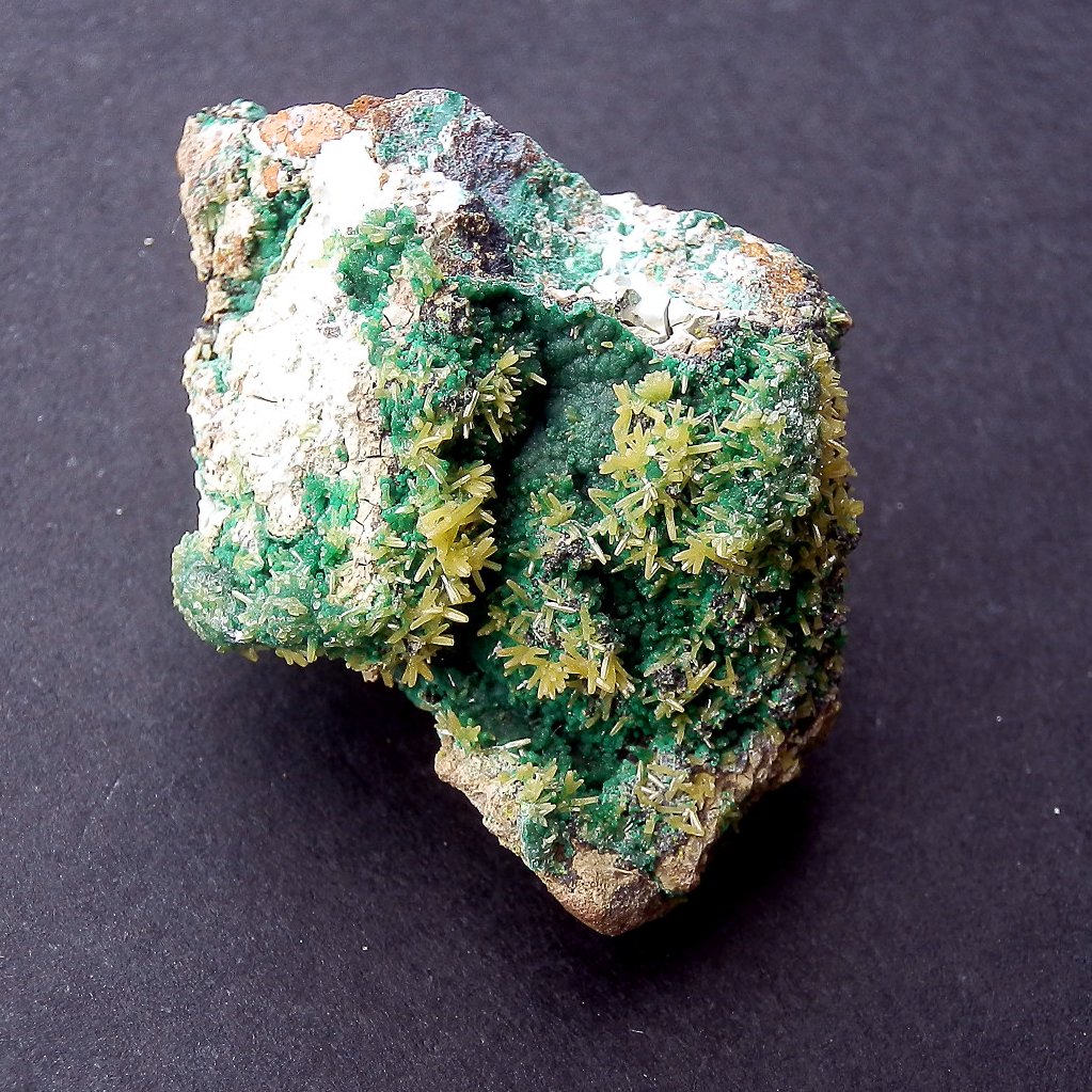 Pyromorphite & Pseudomalachite