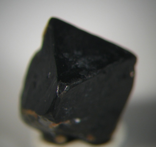 Brunogeierite