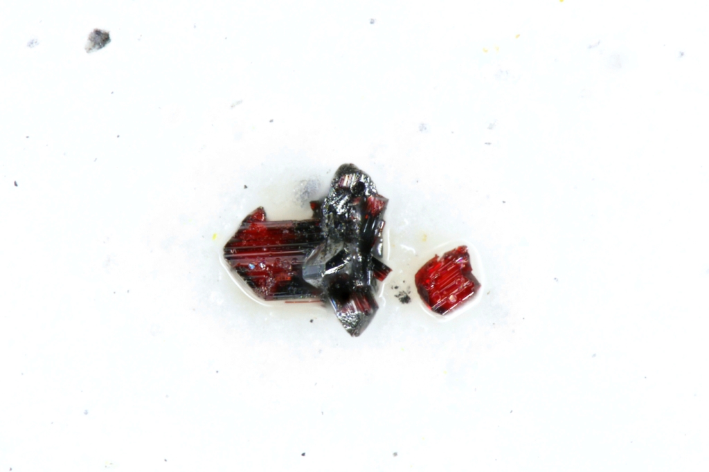 Agmantinite