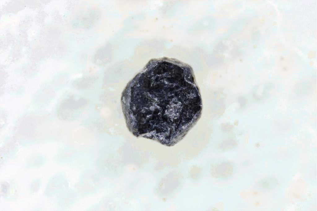 Dessauite-(Y) & Mapiquiroite