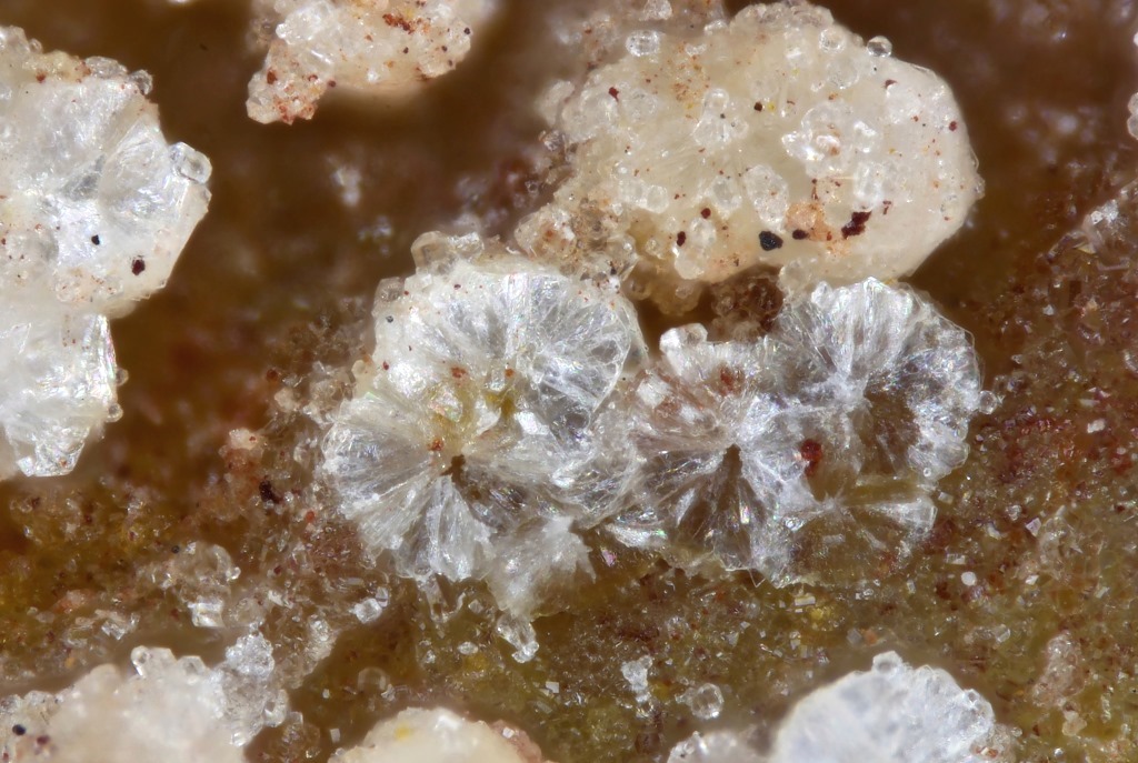 Iangreyite