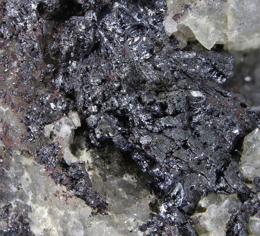 Tvalchrelidzeite