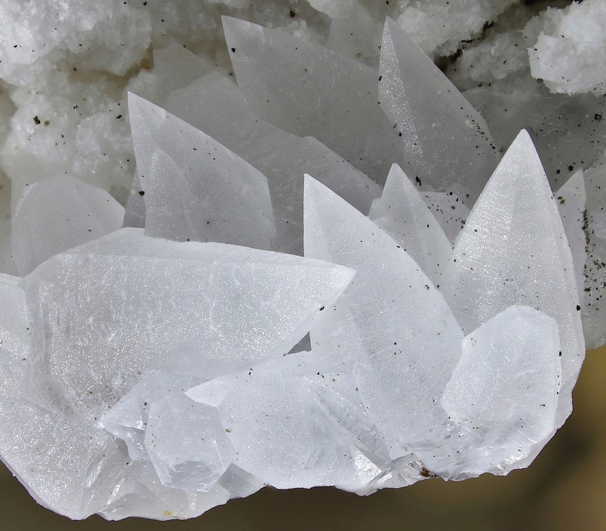 Alstonite