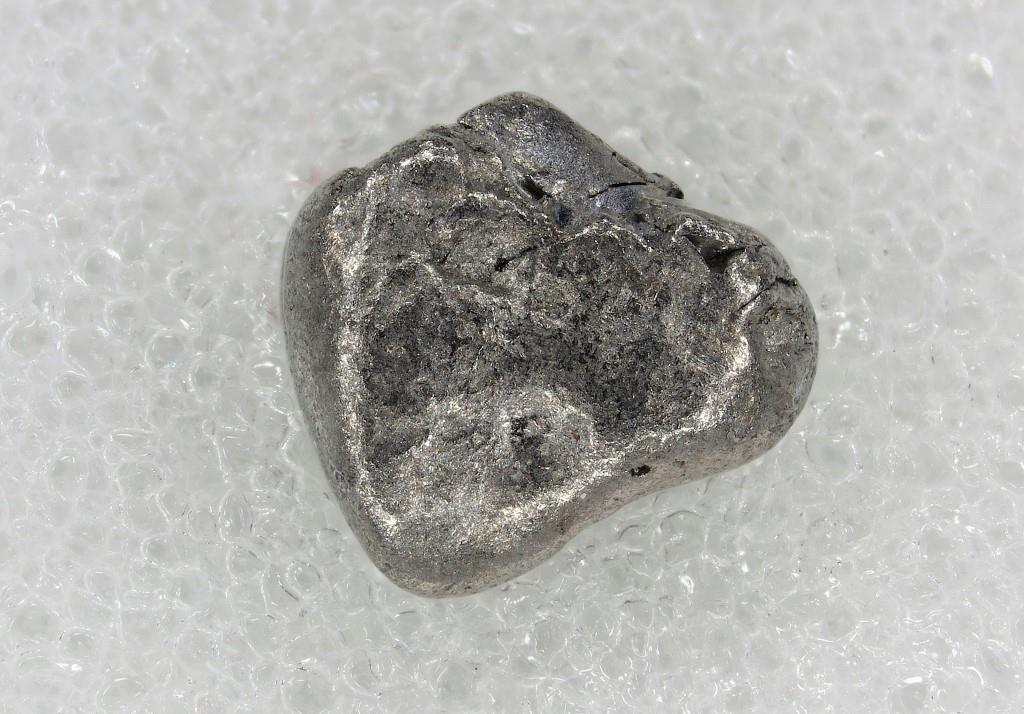 Isoferroplatinum