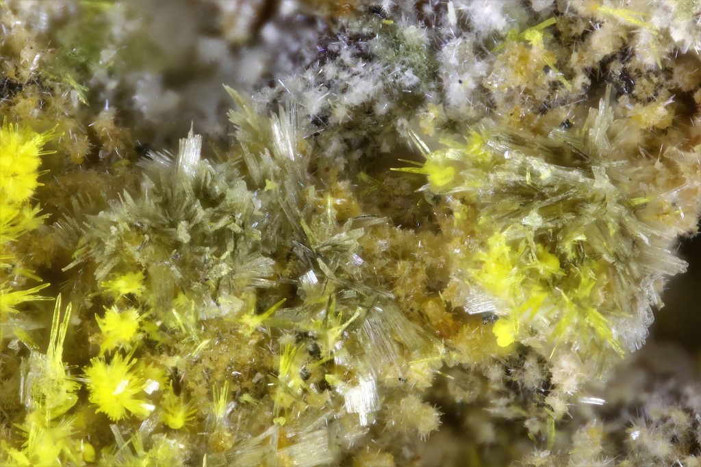 Chenowethite