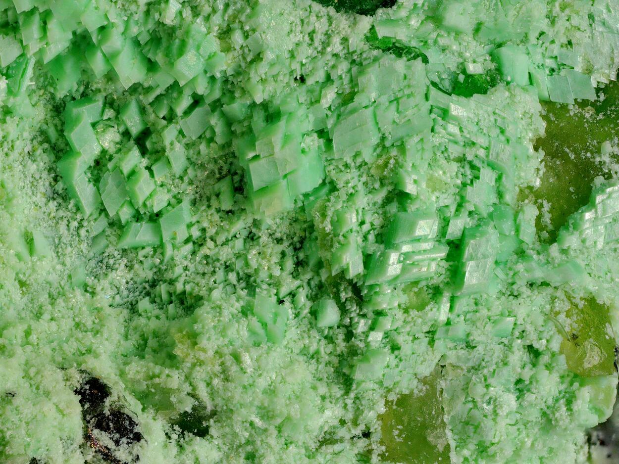 Hellyerite