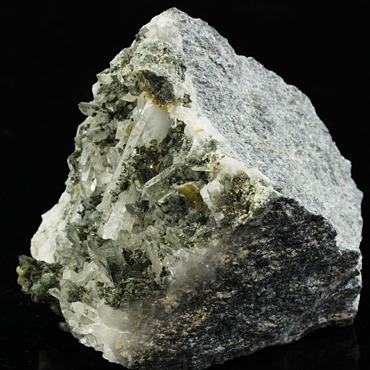 Quartz Siderite & Clinochlore