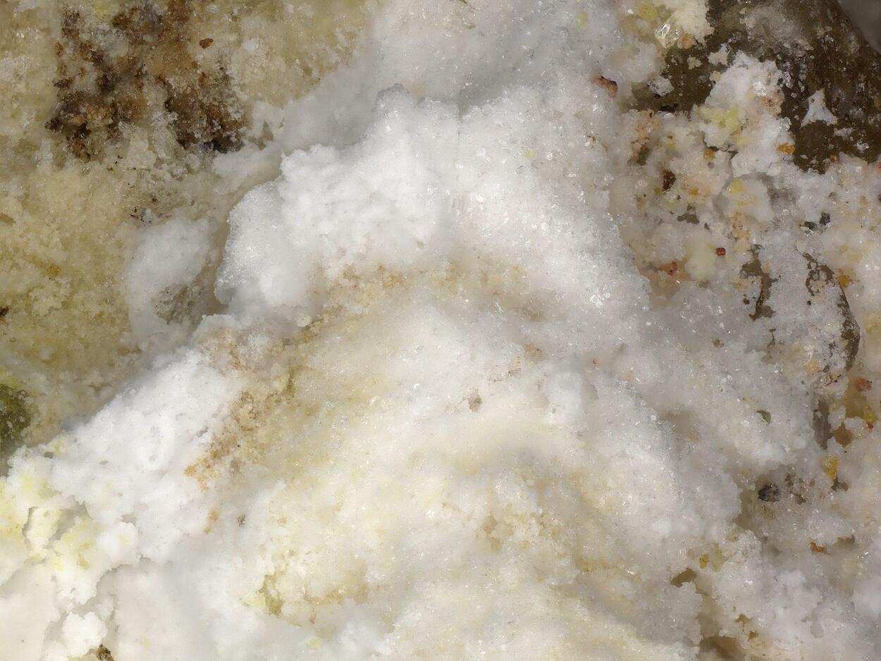 Fuenzalidaite
