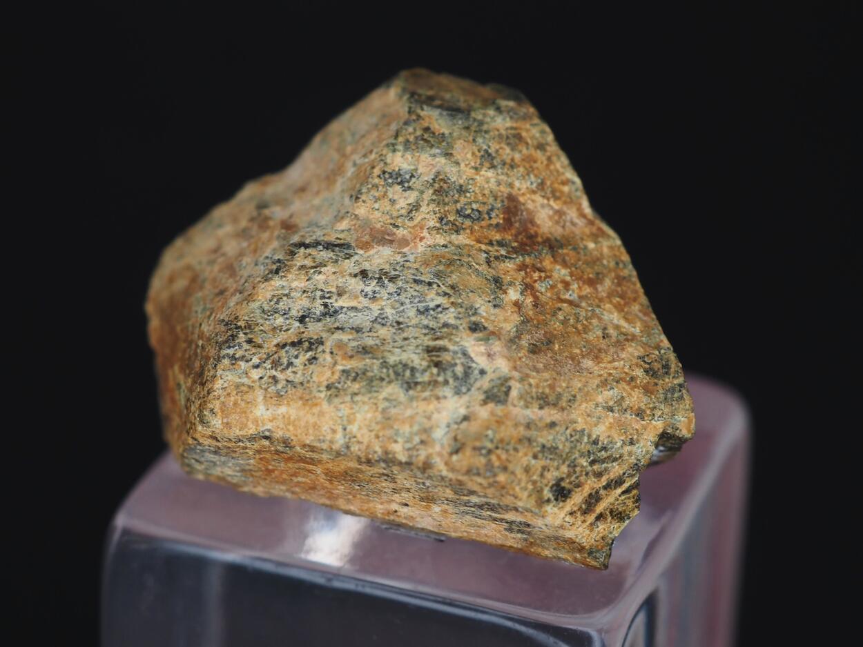 Kenoplumbomicrolite