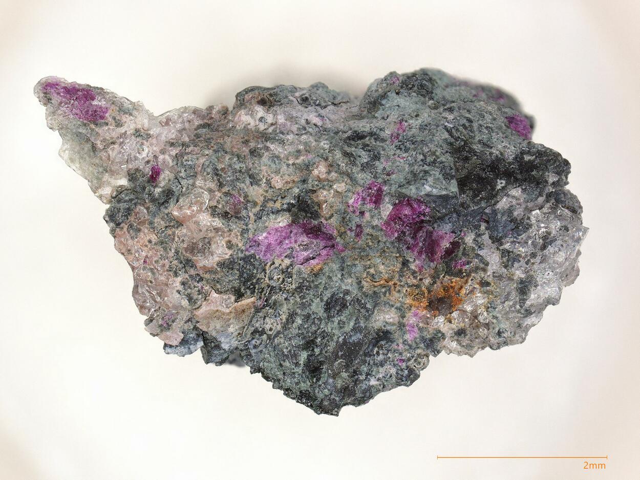 Putnisite