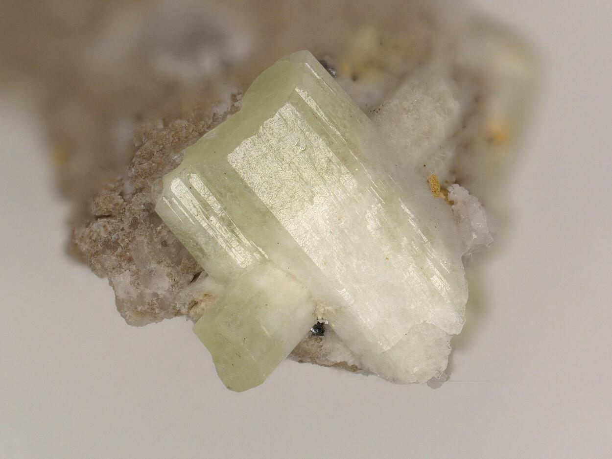 Agakhanovite-(Y)