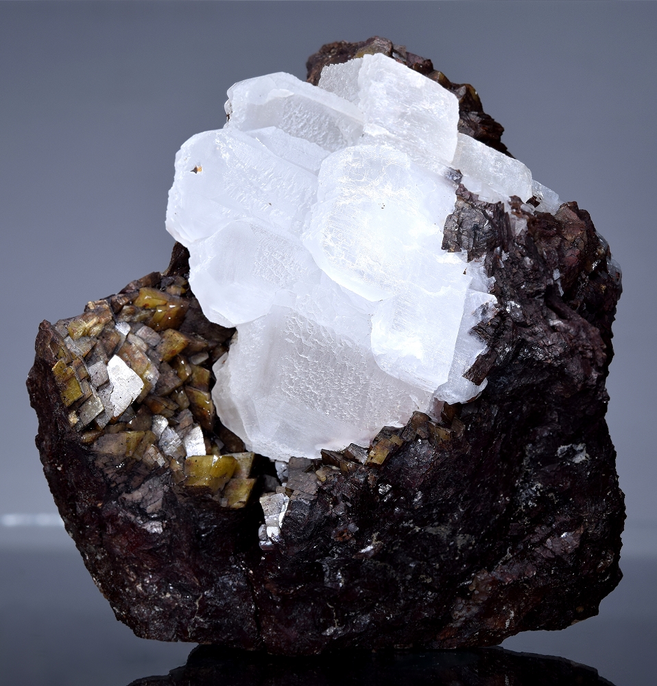 Calcite On Siderite