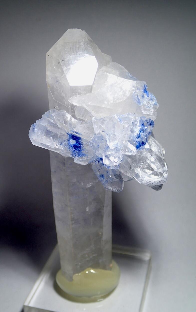 Quartz With Dumortierite Inclusions