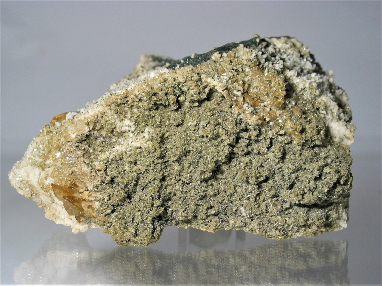 Titanite On Zoisite