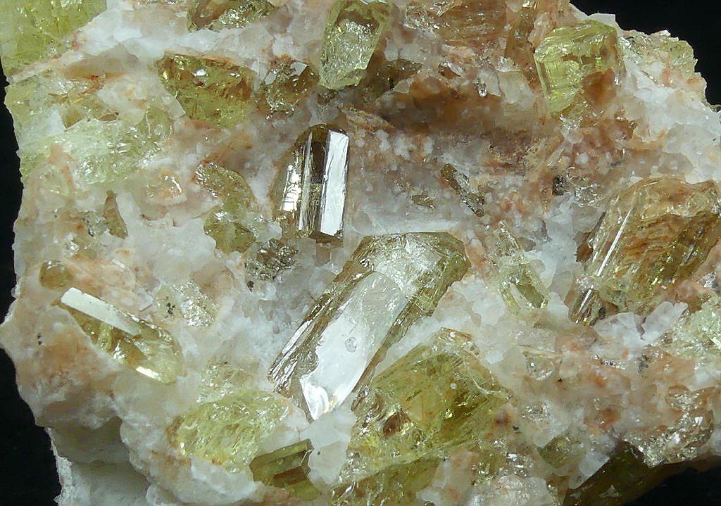 Fluorapatite