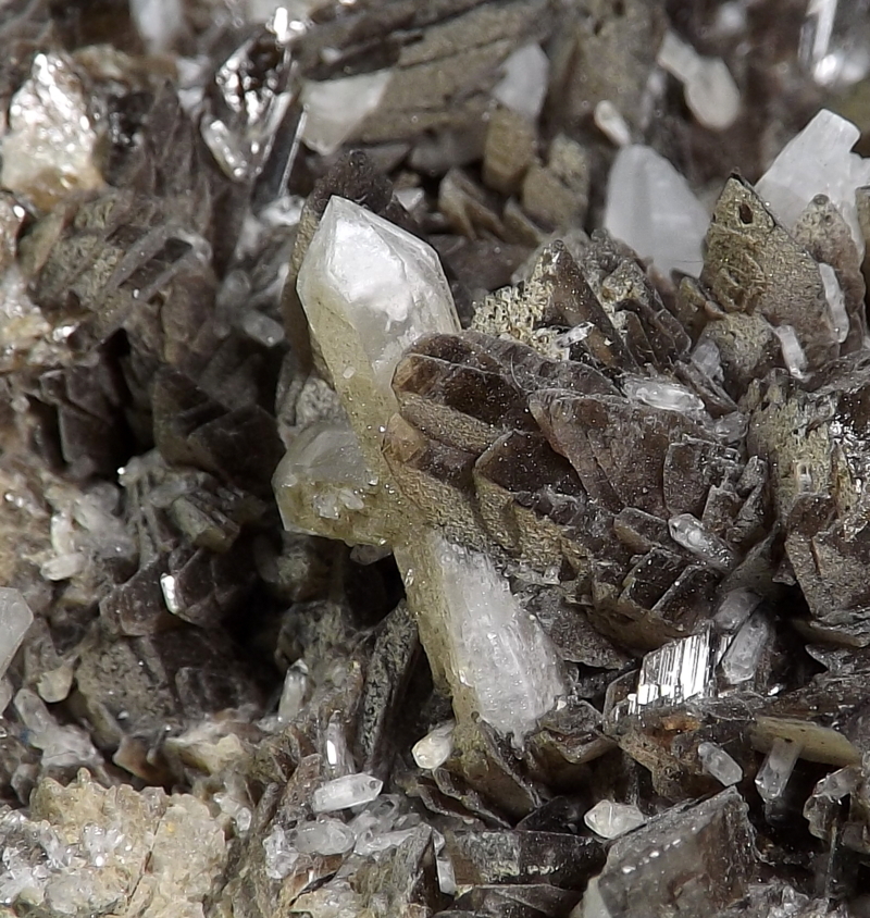 Axinite
