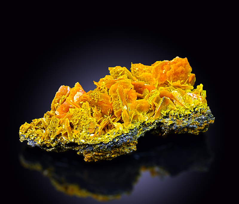 Wulfenite