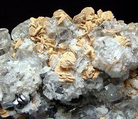Fluorite Siderite Sphalerite & Calcite