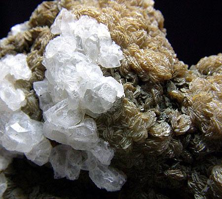 Fluorapatite & Siderite