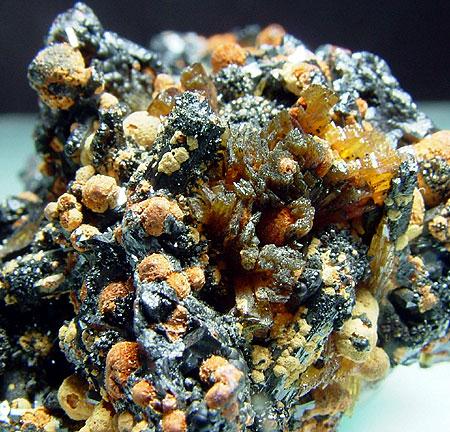 Arsendescloizite & Arsenosiderite
