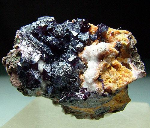 Cuprite & Tsumcorite