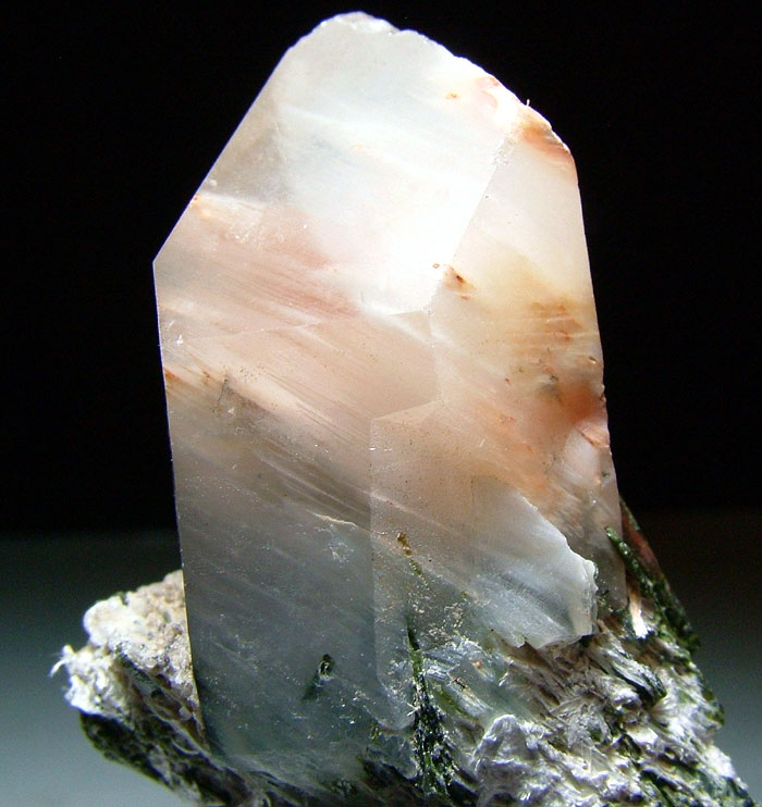 Quartz Var Bone Quartz