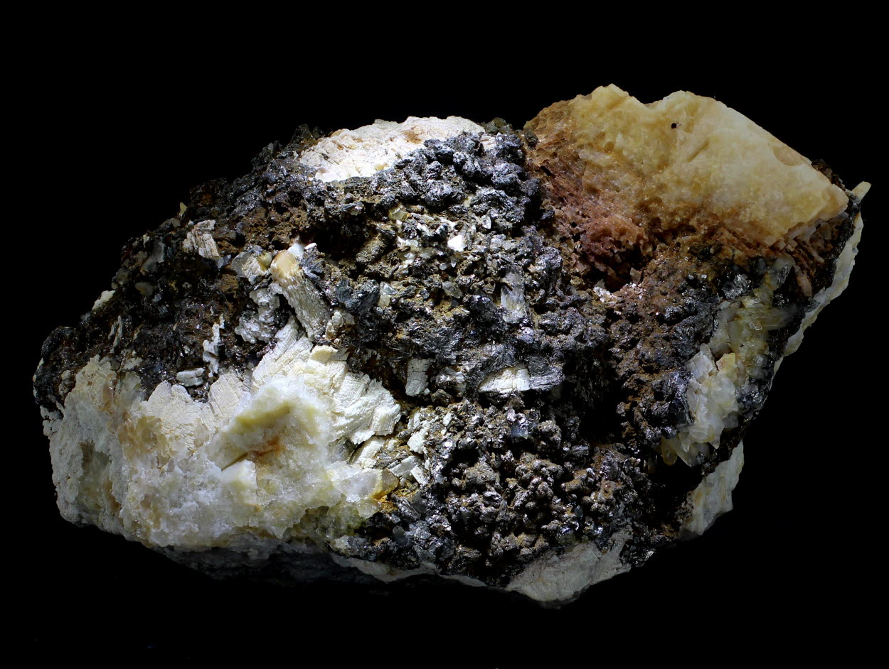 Pararammelsbergite & Safflorite