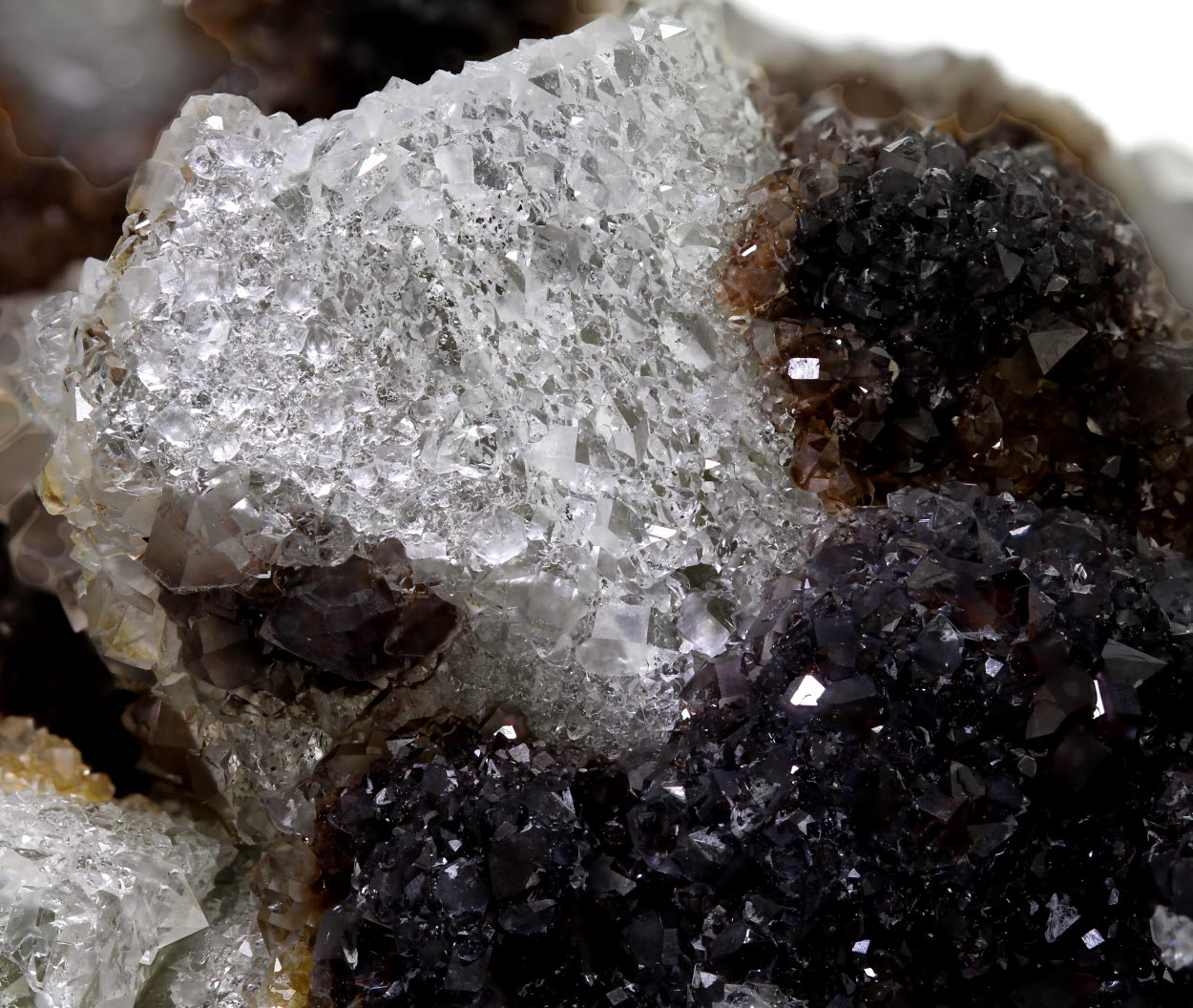 Fluorite Siderite & Quartz With Calcite