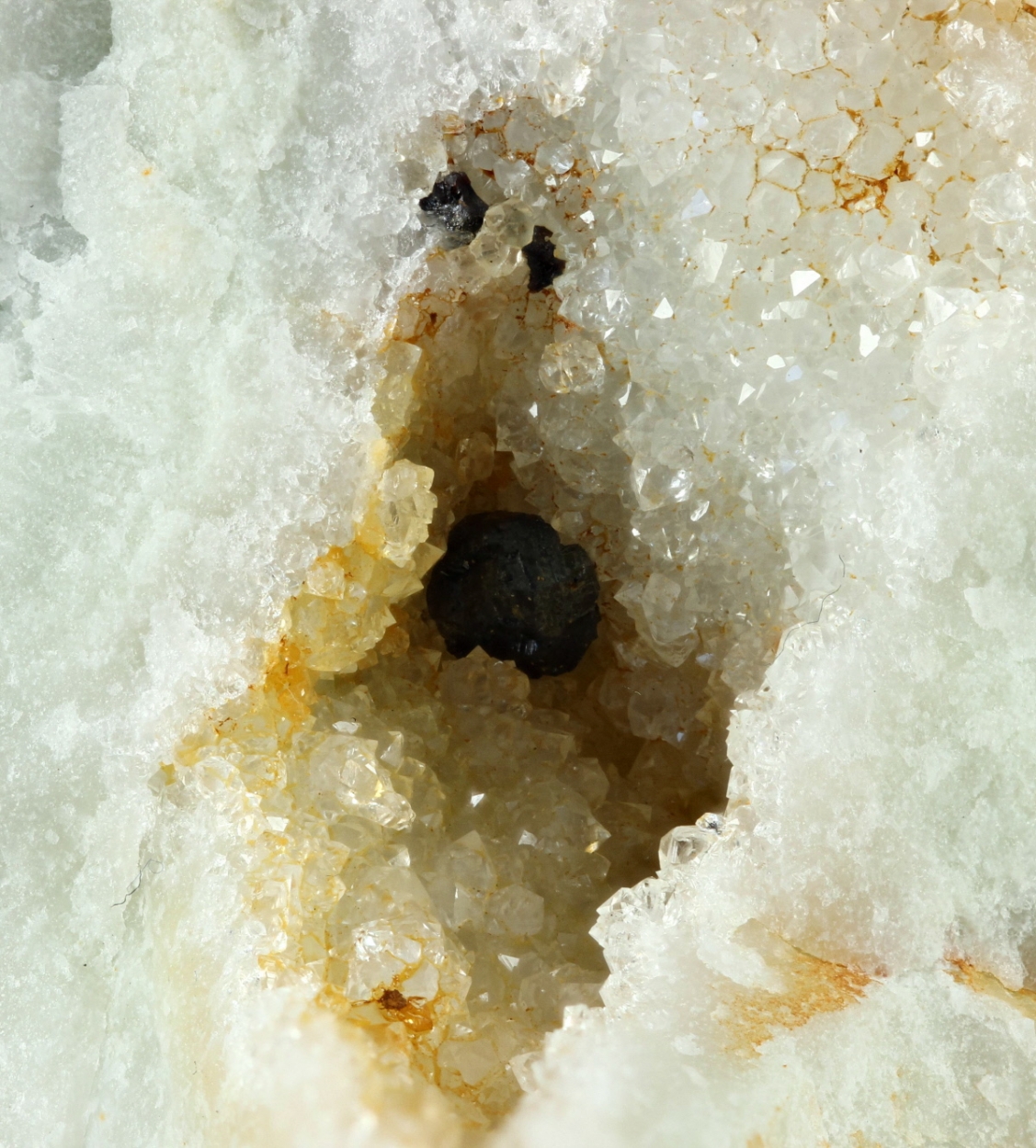 Sphalerite On Quartz