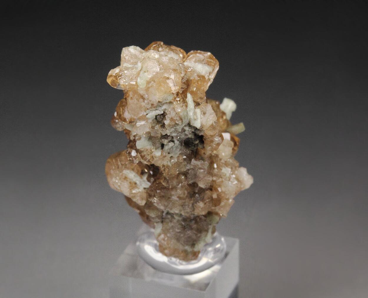 Grossular With Diopside