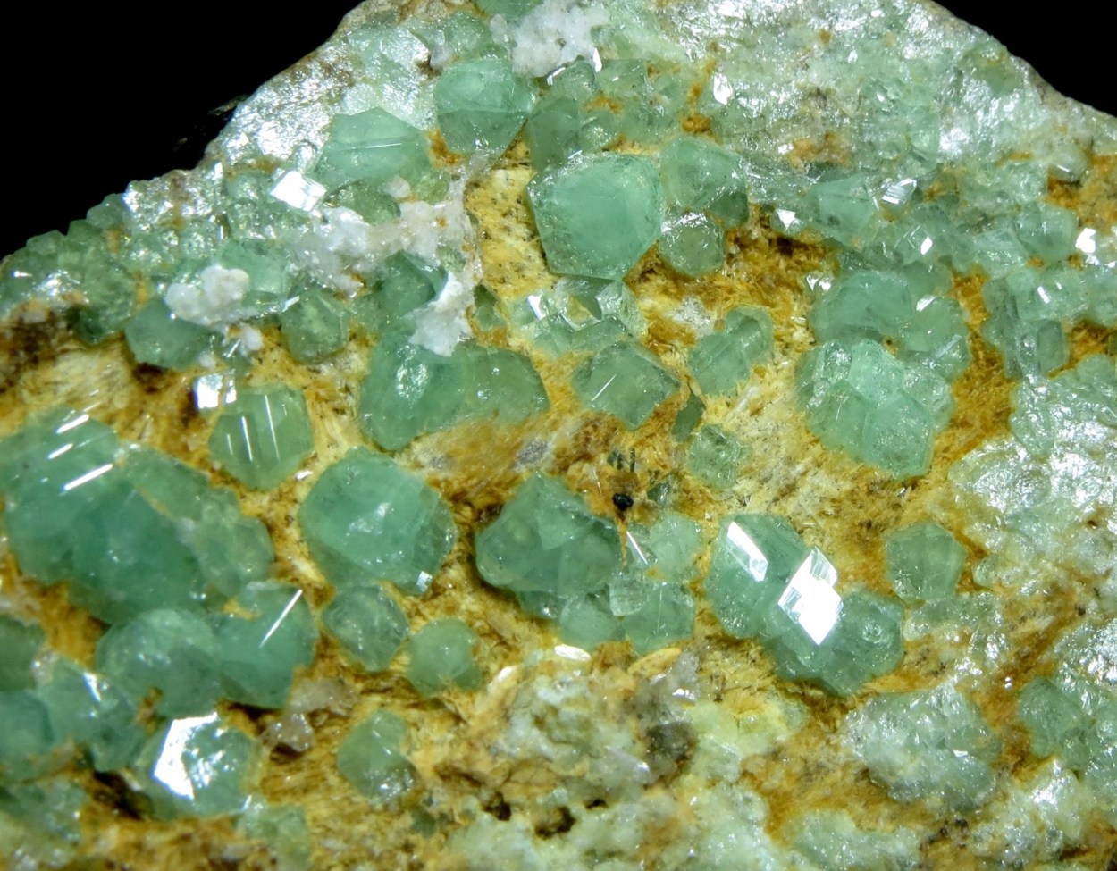 Demantoid