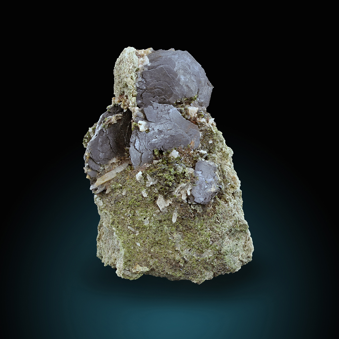 Mushketovite