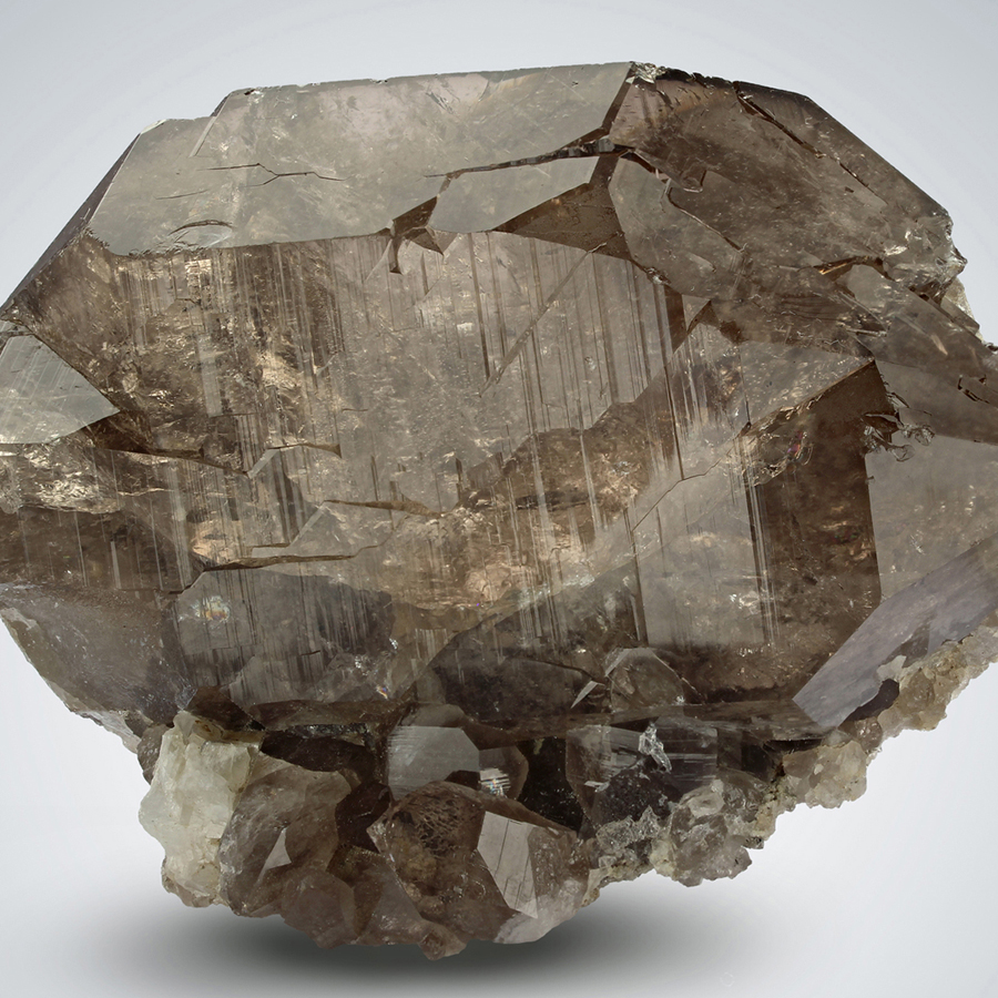 Smoky Quartz Var Gwindel