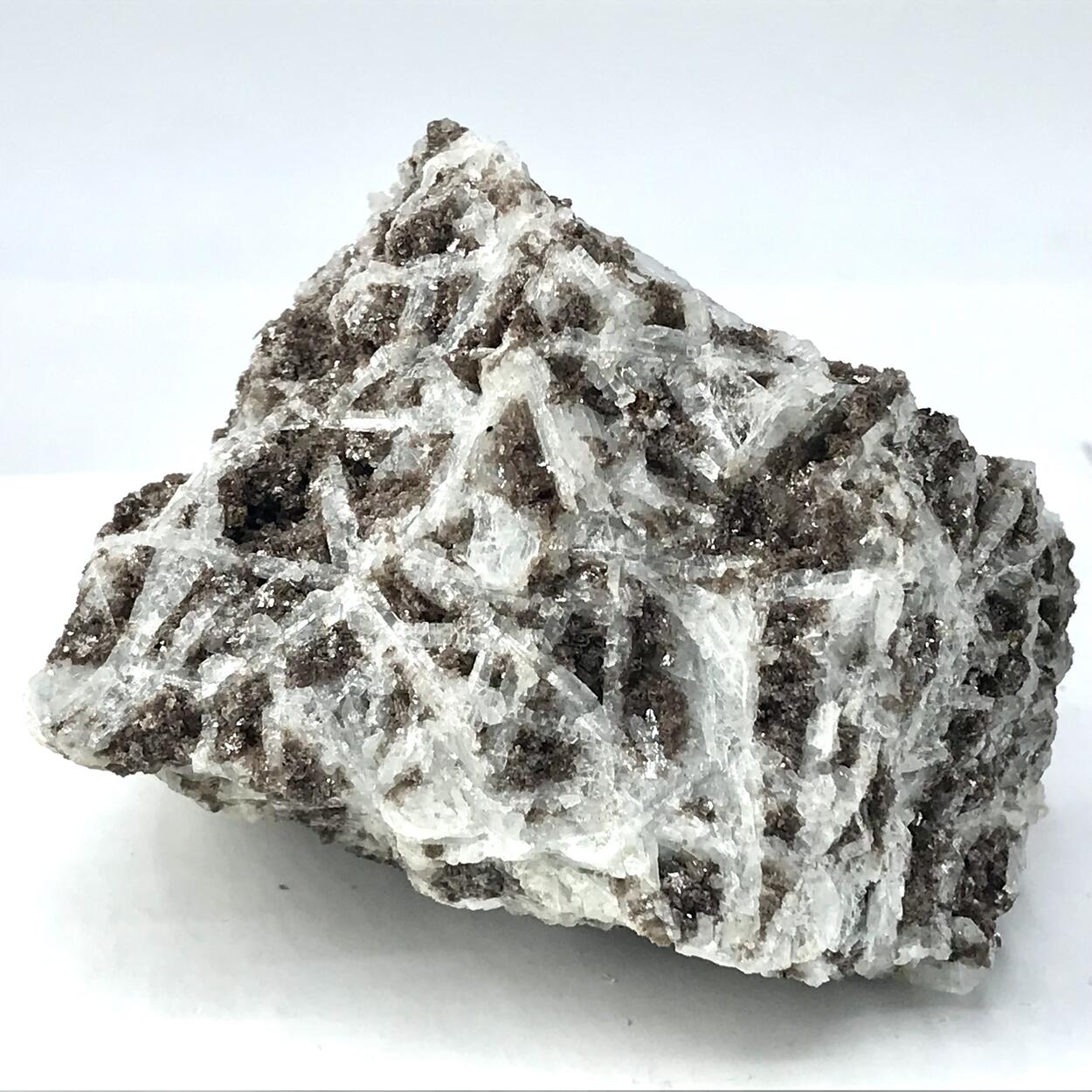 Cleavelandite