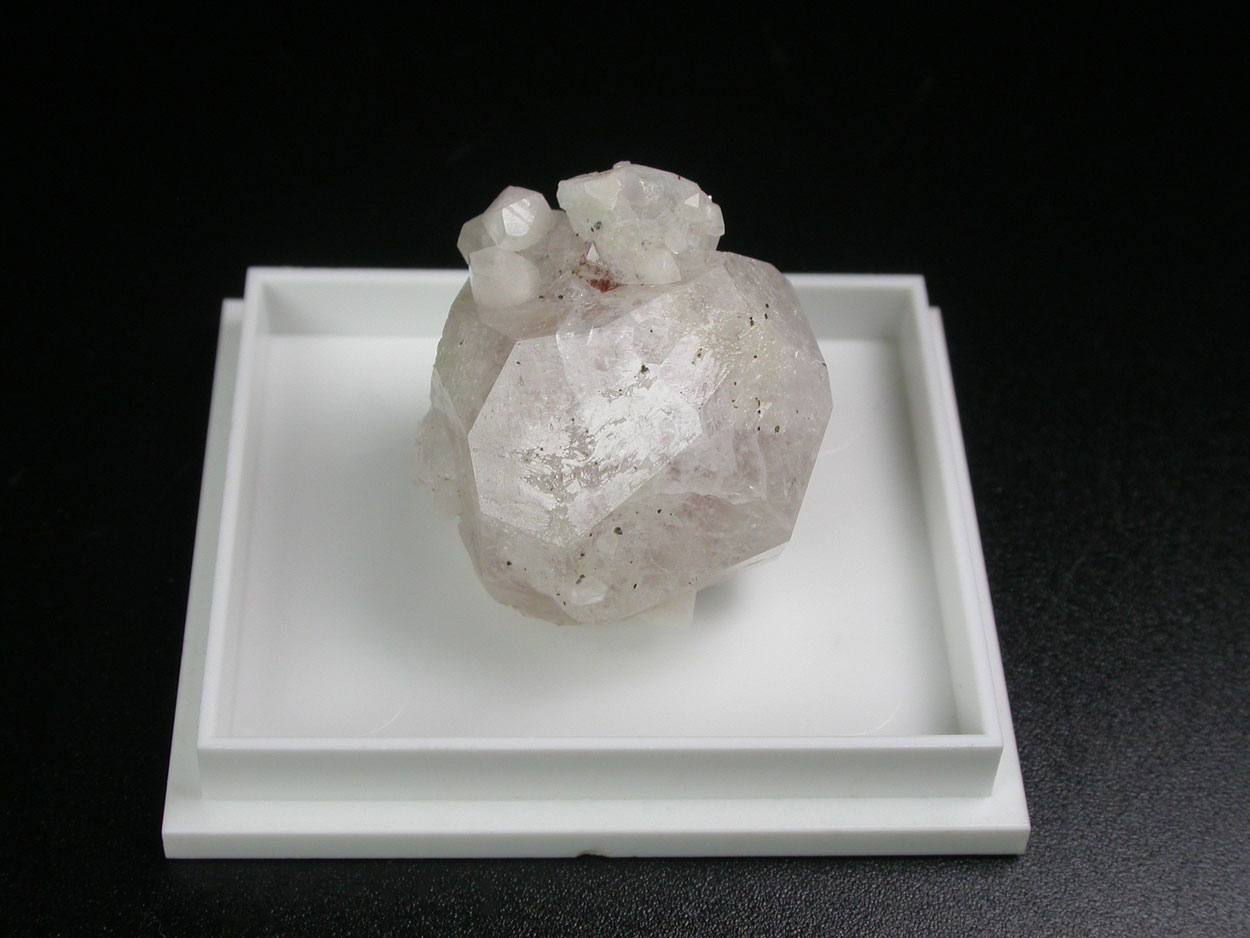 Analcime & Calcite