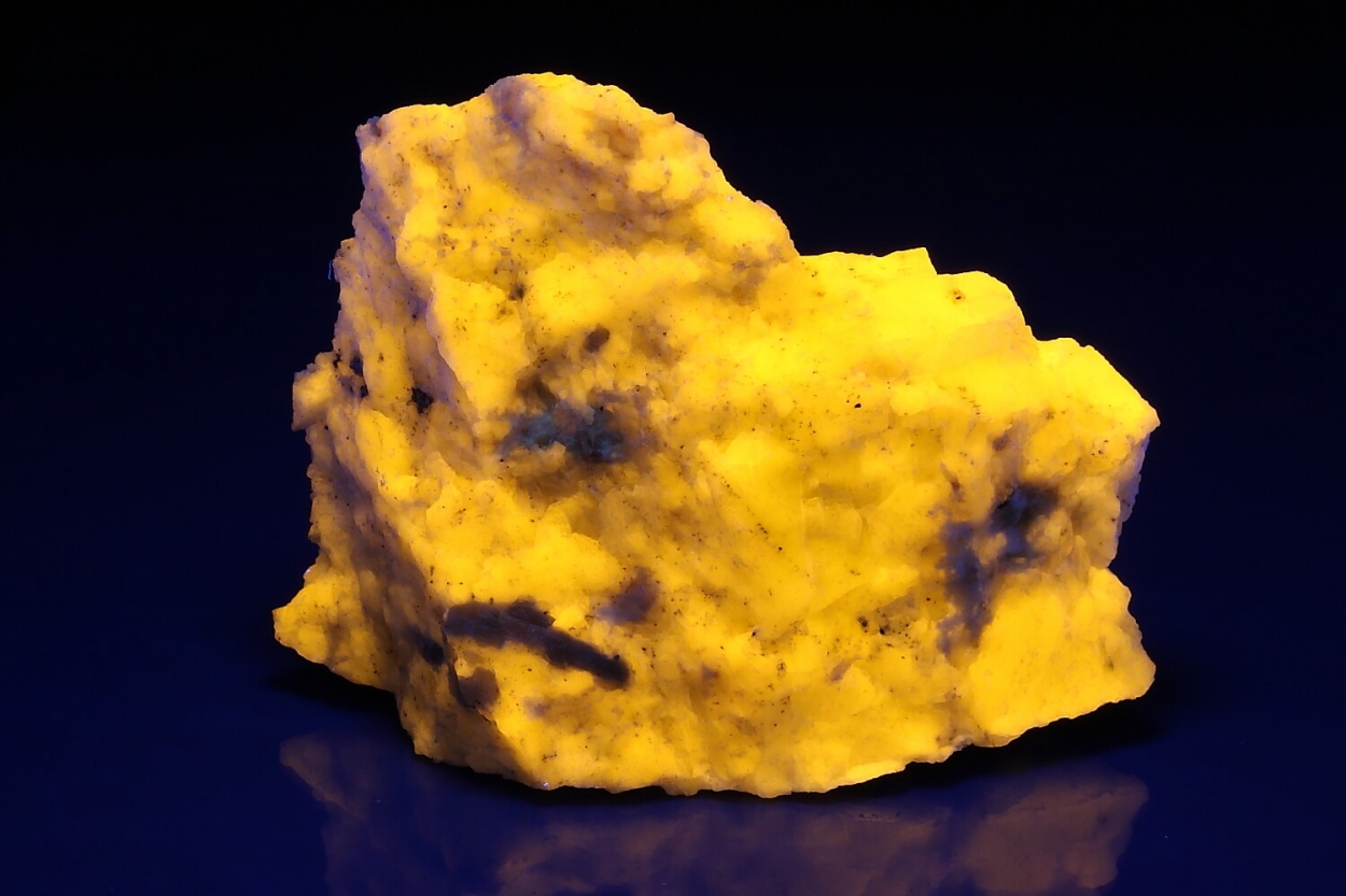 Scapolite Var Wernerite