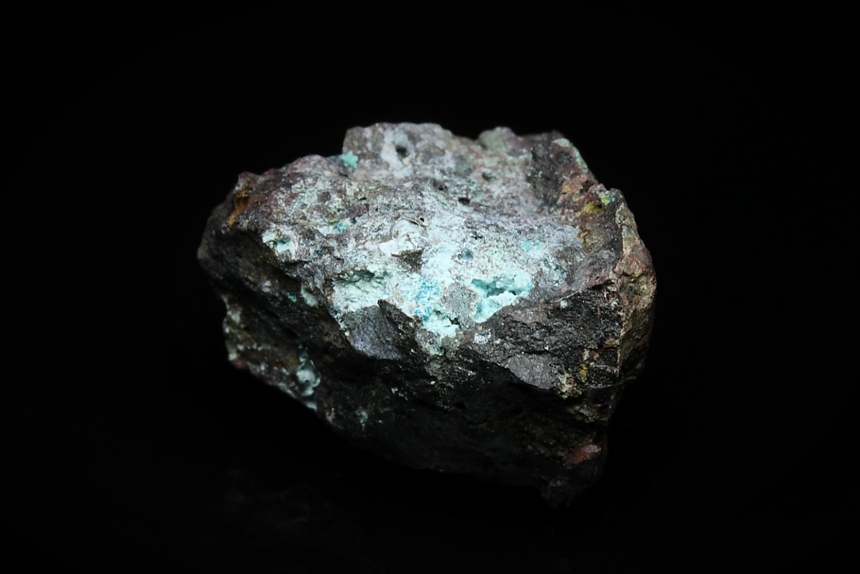 Wroewolfeite