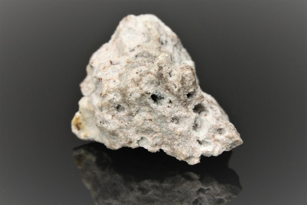 Osumilite & Hematite Psm Phlogopite