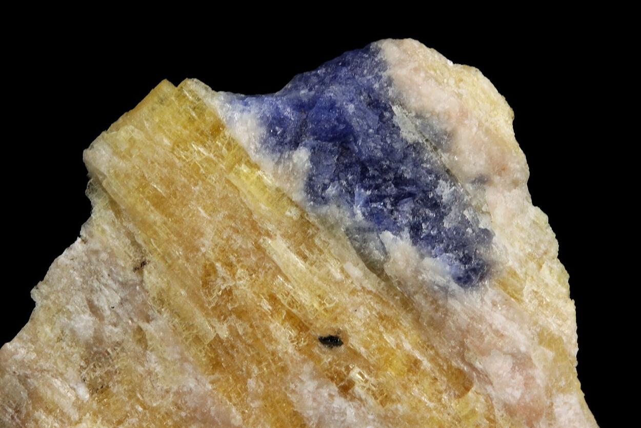 Cancrinite With Sodalite