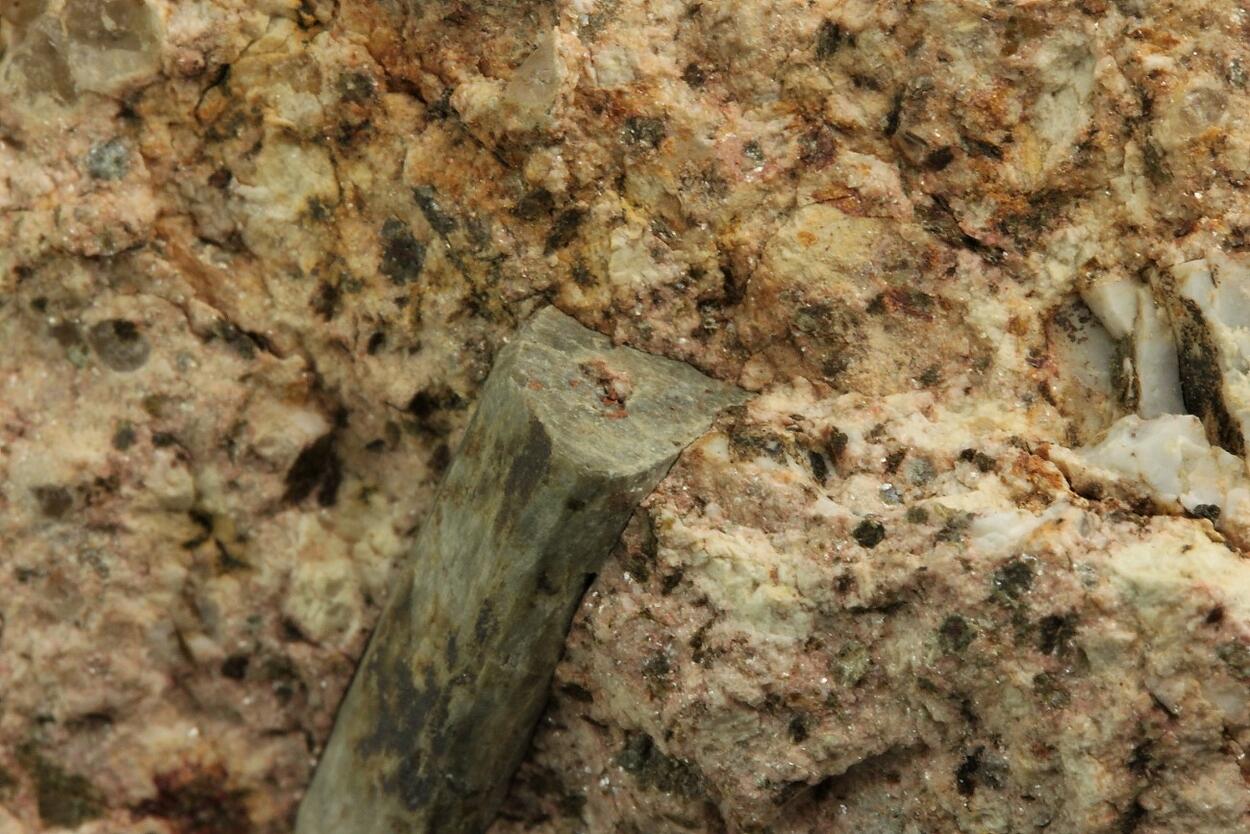 Cordierite Var Pinite