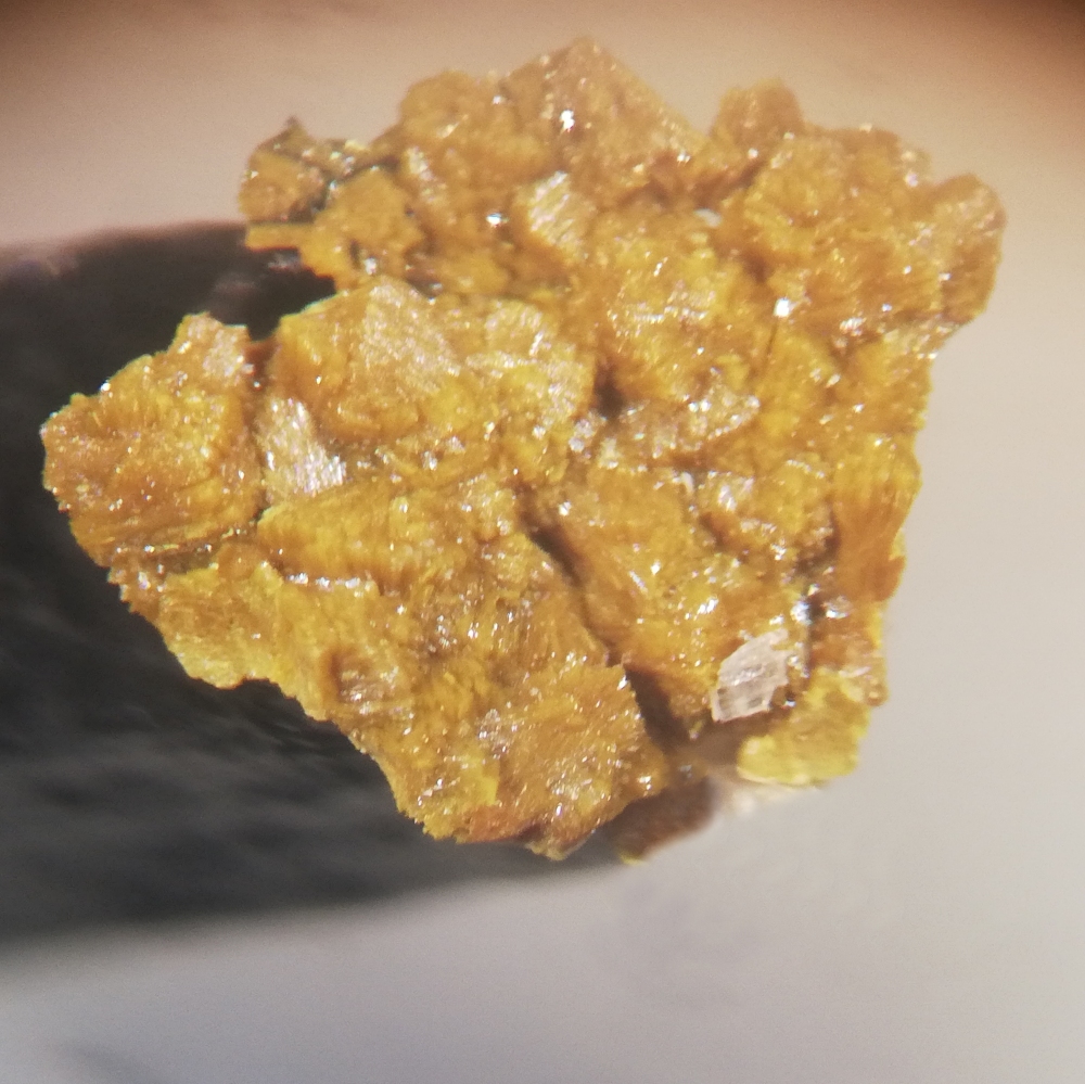 Chervetite & Francevillite