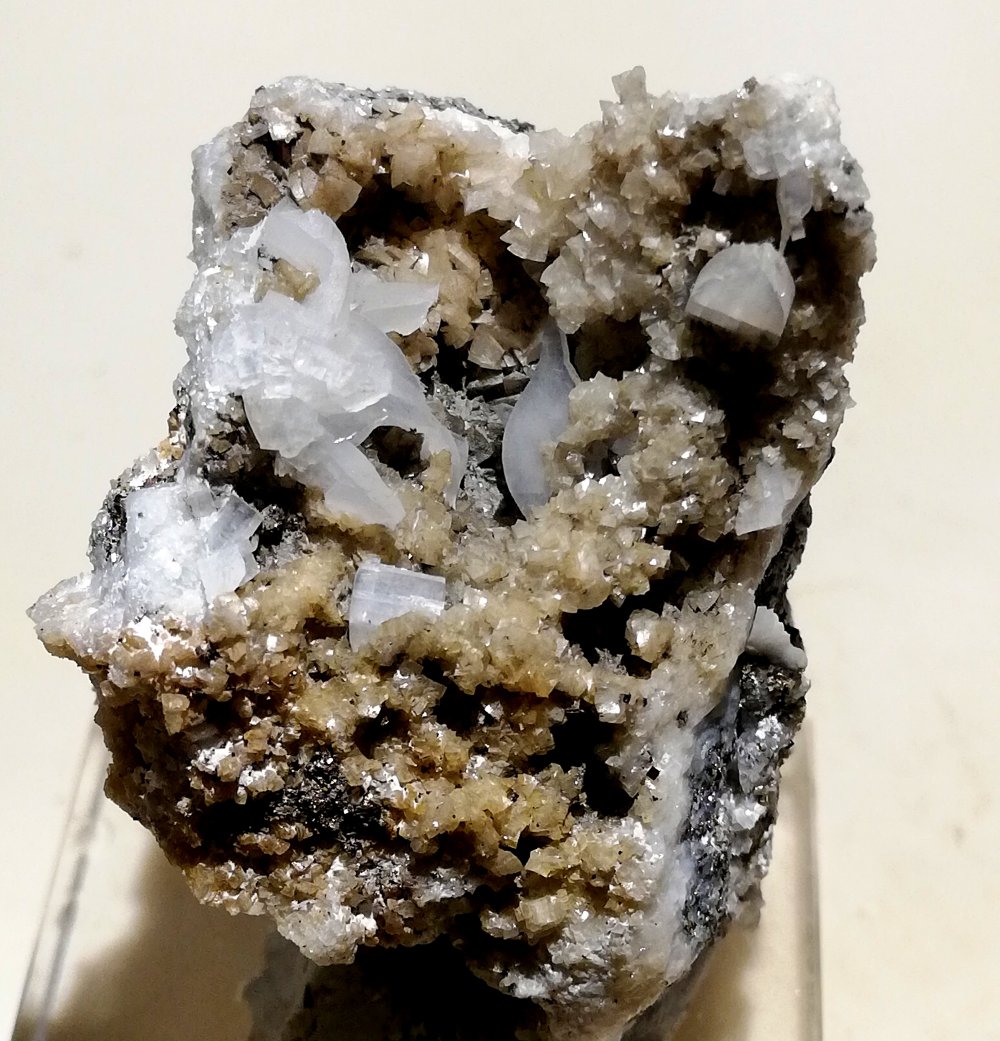 Anhydrite & Ankerite