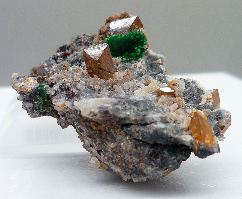 Wulfenite & Malachite