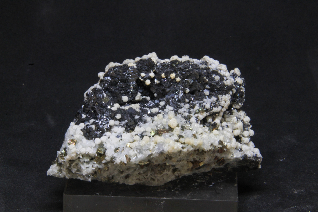 Sphalerite & Pyrite