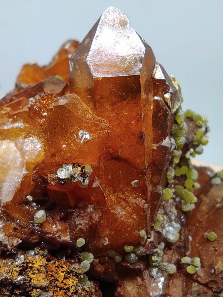 Mimetite On Quartz