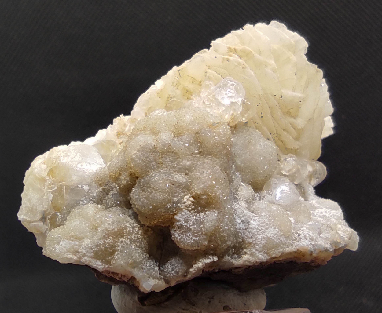 Quartz Chalcedony & Calcite