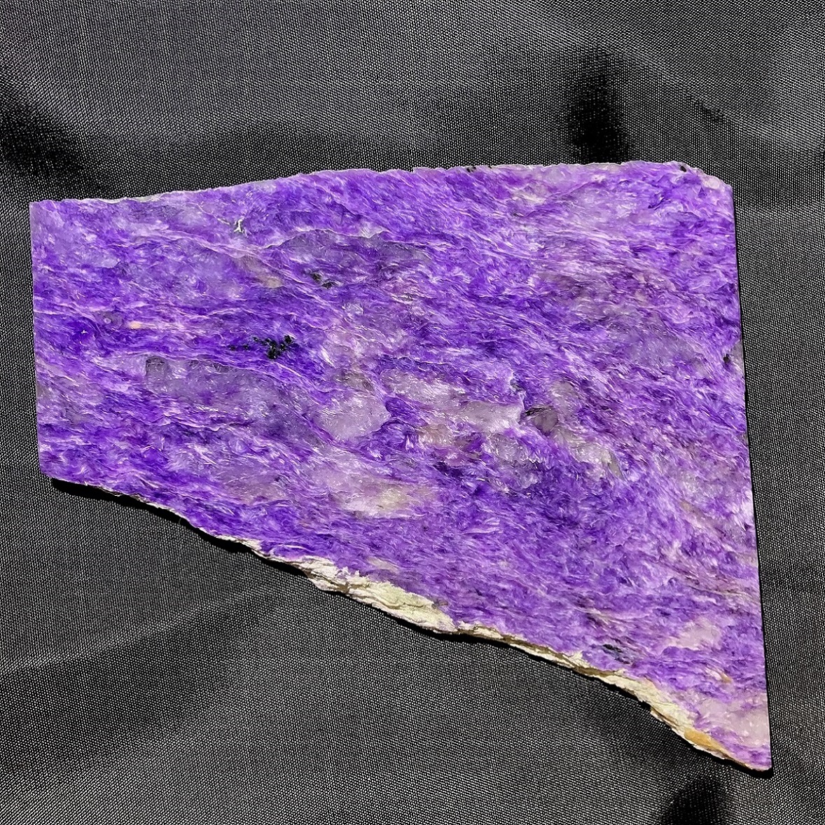 Charoite