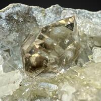 Quartz Var Schaumburger Diamond